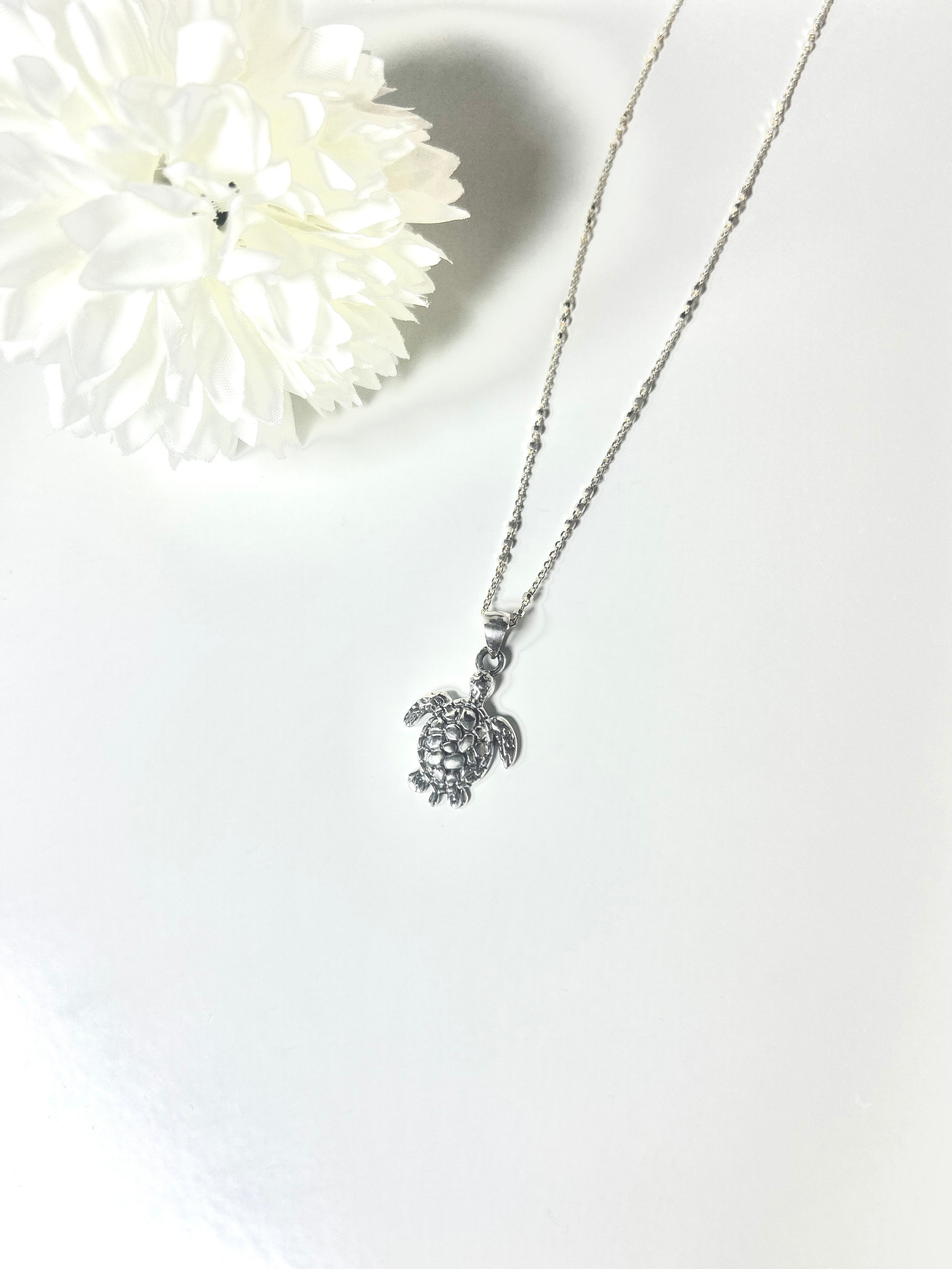 Collar marino con tortuga - plata 925