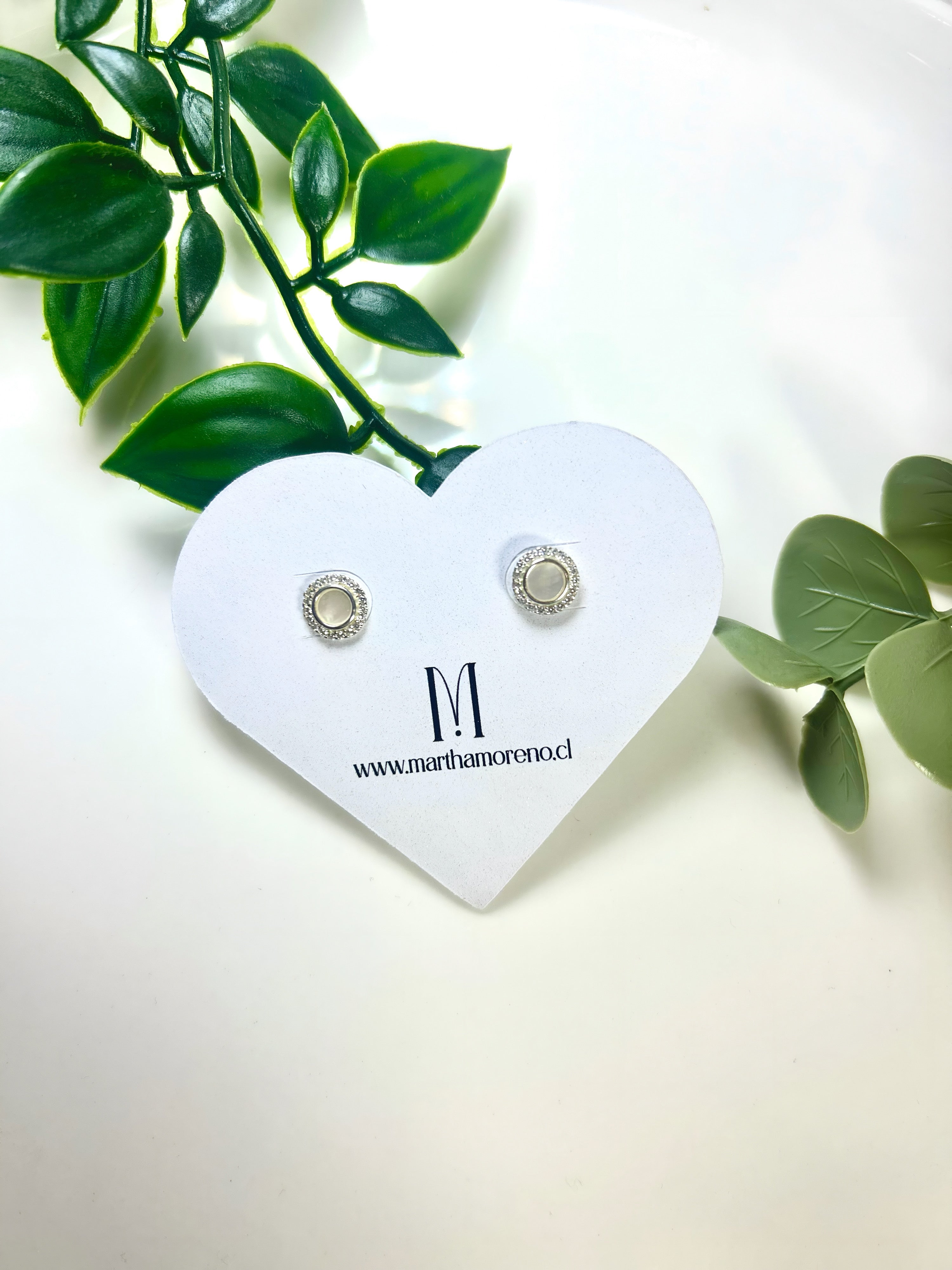 Aros botón con nacar y circonitas