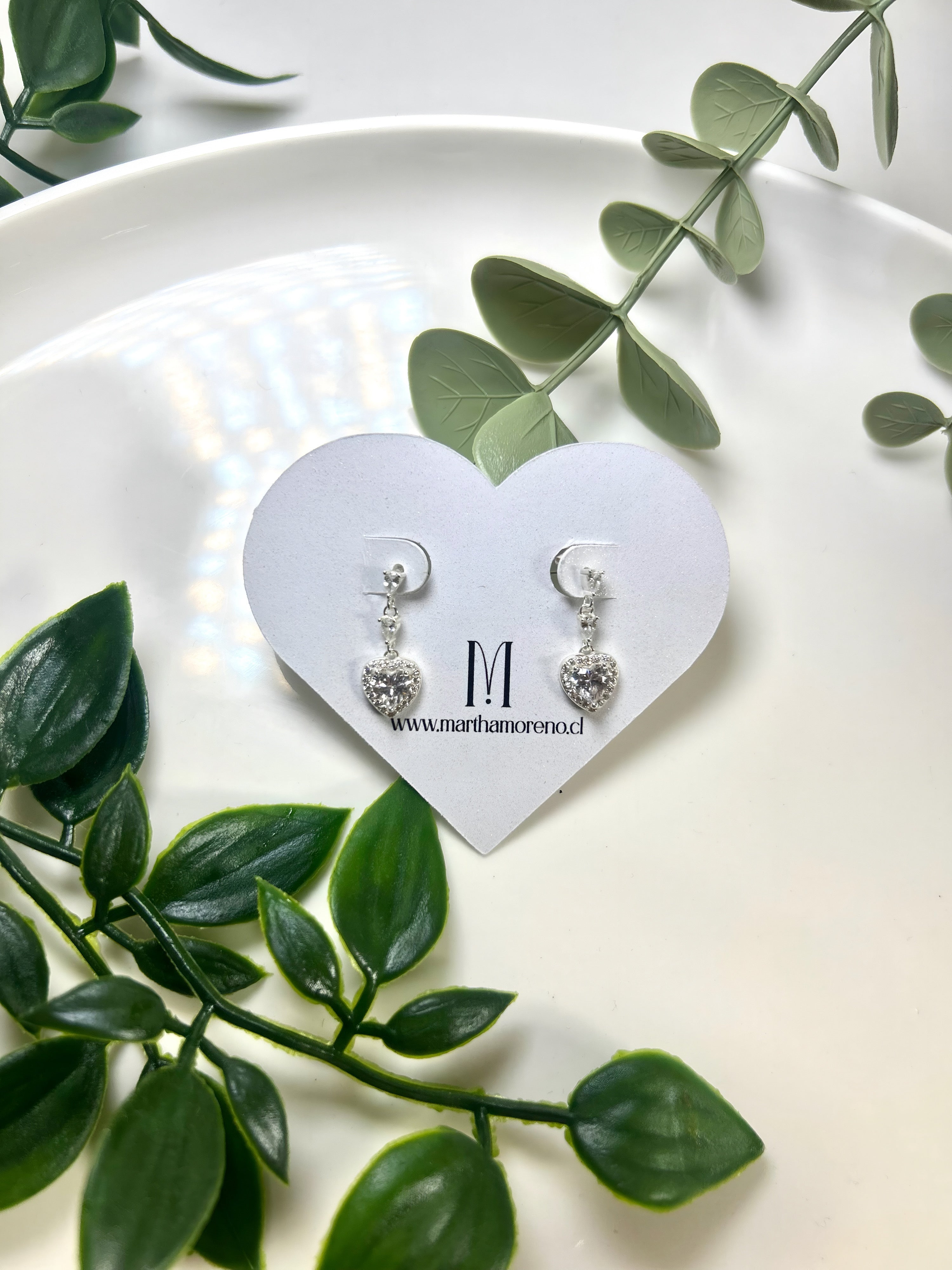 Aros de corazón colgante con circonita