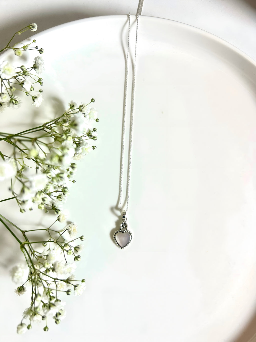 Collar corazón y nácar