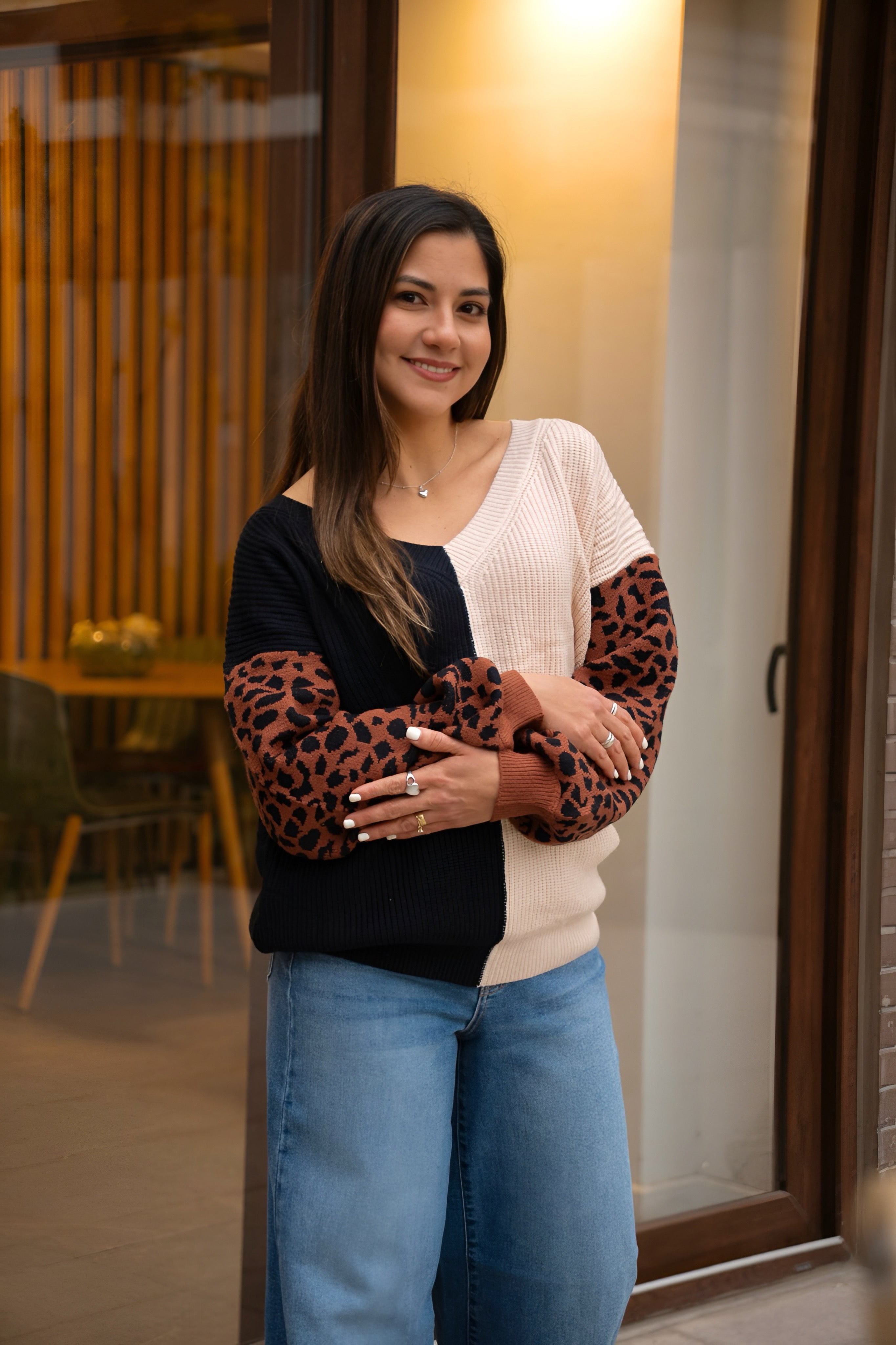 Sweater Emma Negro y Beige