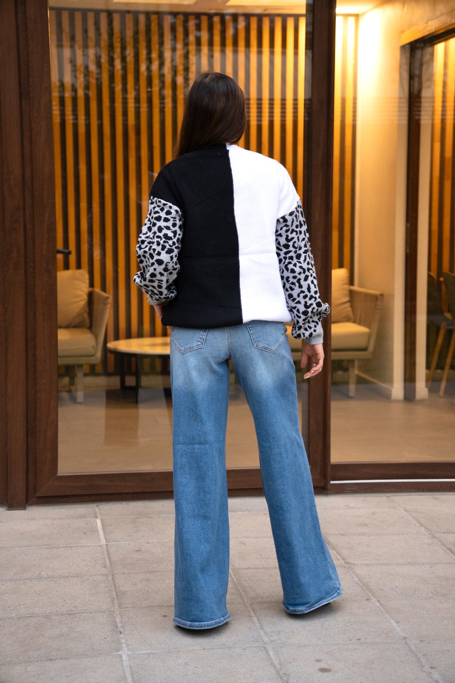 Sweater Emma Blanco y Negro