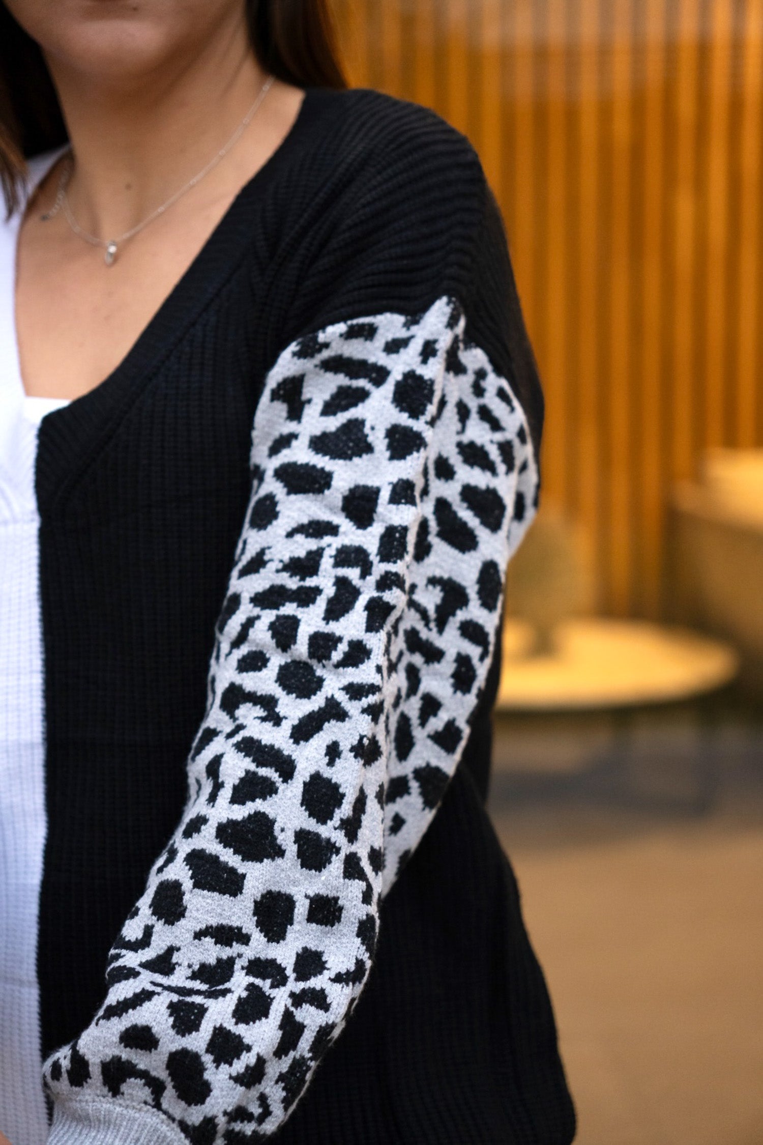 Sweater Emma Blanco y Negro