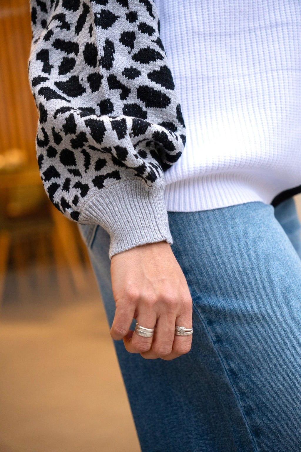 Sweater Emma Blanco y Negro