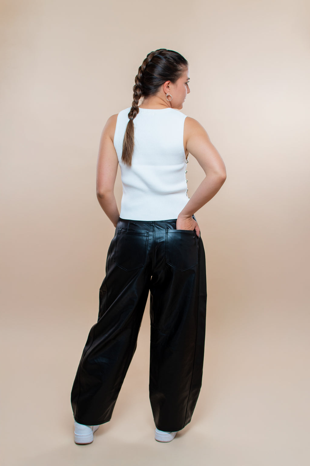 Pantalón Roma negro en PU estilo barrel - MM SHOP